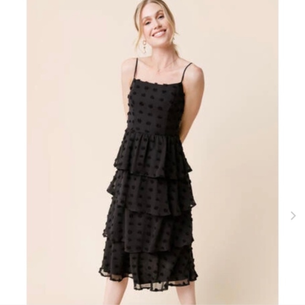 Francesca’s Dannie Tiered Clip Dot Midi Dress